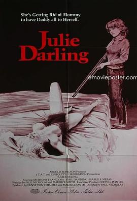װ Julie Darling